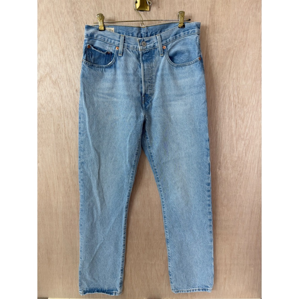 Levis Premium 501 Original Fit Light Wash Straight Leg Button Fly Jeans 29x28